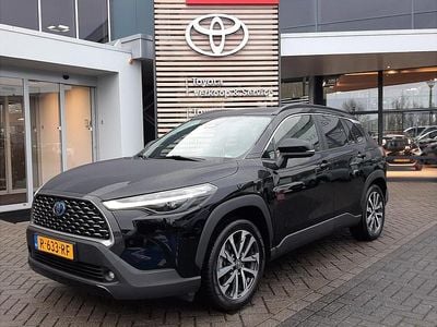 Zwart Gebruikt 2022 Toyota Corolla Cross Edition SUV | € 30.999 (Eerlijke prijs)
