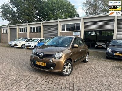 Bruin Gebruikt 2015 Renault Twingo Dynamique Hatchback | € 7.745 (Eerlijke prijs)