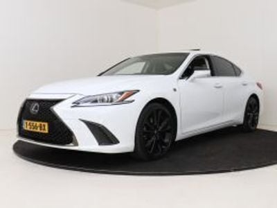 Lexus ES300H
