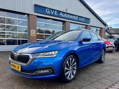 Blauw Occasion 2020 Skoda Octavia Stationwagen | € 13.450 (Eerlijke prijs)
