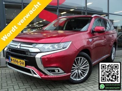 Rood Gebruikt 2021 Mitsubishi Outlander Intense+ SUV | € 26.945 (Eerlijke prijs)