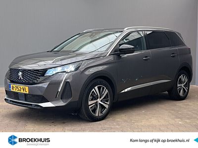 tweedehands Peugeot 5008 1.2 130PK Allure Pack | Navigatie | 7 Persoons | Camera | 18'' Lichtmetaal | LED | Carplay | Clima | Cruise | Lder\Stof | Bluetooth | Getint glas | 2022! 11.500Km! | Touchscreen | Digitaal Display