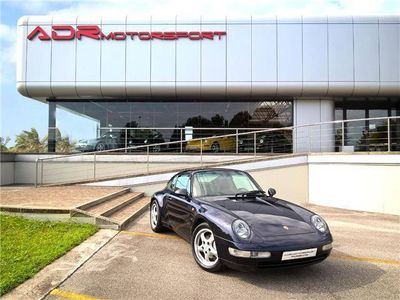 Blauwblu notte Occasion 1995 Porsche 911 Carrera 4 Coupé | € 95.000