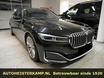 tweedehands BMW 745e 7-SERIExDrive High Executive Nachtzicht Head-Up Schuifdak Stoelkoeling Massage 20 inch