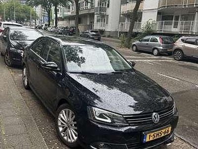 Gebruikt 2013 VW Jetta Hybrid Comfortline Sedan | € 5.900 (Eerlijke prijs)