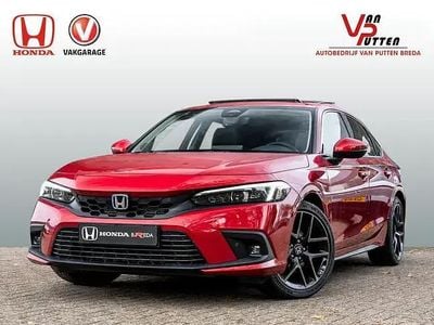 Wit (metallic) Nieuw 2025 Honda Civic Advance Hatchback | € 45.600 (Iets duurder)