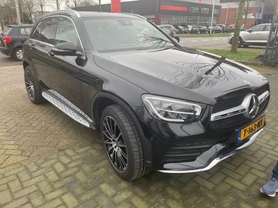 tweedehands Mercedes GLC300e 4MATIC Business Solution AMG Voorbeeldfoto's