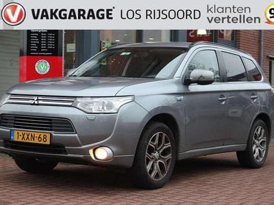 Grijs (metallic) Gebruikt 2014 Mitsubishi Outlander P-HEV SUV | € 8.990 (Goede deal)
