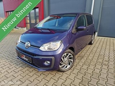 Occasion VW up! Sound 60 PK (44 kW) 2018 Blauw (metallic) Hatchback