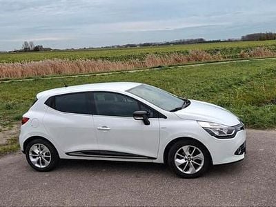Gebruikt 2016 Renault Clio IV LIMITED | € 7.499 (Eerlijke prijs)