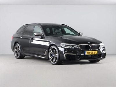 BMW M550