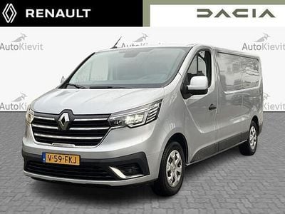 Grijs (metallic) Gebruikt 2024 Renault Trafic MPV | € 24.950 (Super prijs)
