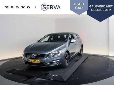 tweedehands Volvo V60 D6 Twin Engine R-Design | Stoelverwarming | Navigatie