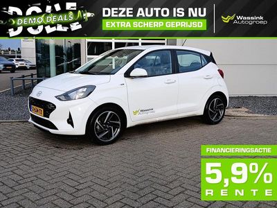 Wit Gebruikt 2024 Hyundai i10 Style Hatchback | € 16.799 (Eerlijke prijs)