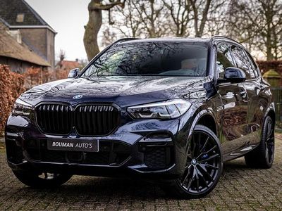 Zwart Occasion 2023 BMW X5 M Sport SUV | € 73.450 (Goede deal)