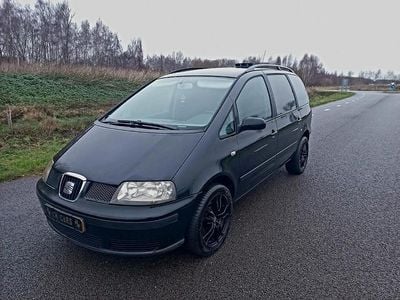 Gebruikt 2004 Seat Alhambra MPV | € 1.450