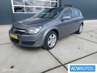 tweedehands Opel Astra 1.4 Edition 5 drs airco nap