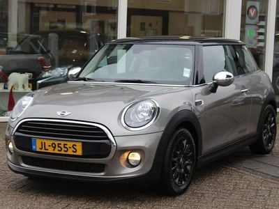 Occasion Mini Cooper Business 136 PK (100 kW) 2016 Grijs Hatchback