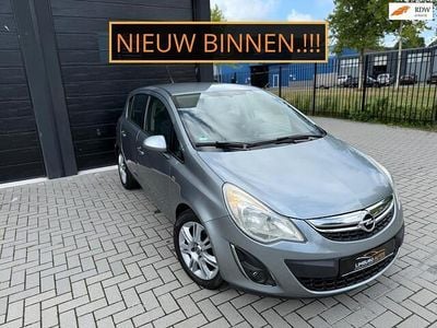 Zilver Occasion 2011 Opel Corsa Edition Hatchback | € 4.950 (Eerlijke prijs)