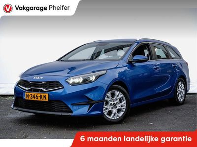 Blauw Gebruikt 2021 Kia Ceed Hatchback | € 13.440 (Eerlijke prijs)