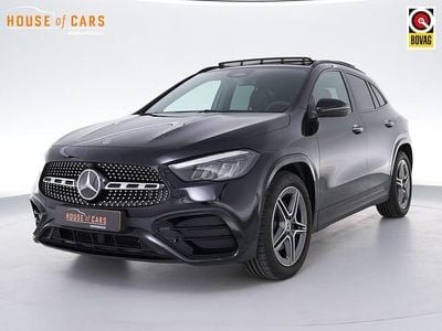 Zwart Occasion 2024 Mercedes GLA200 AMG line SUV | € 49.995