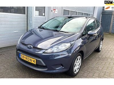 Occasion Ford Fiesta Limited 60 PK (44 kW) 2011 Grijs (metallic) Hatchback