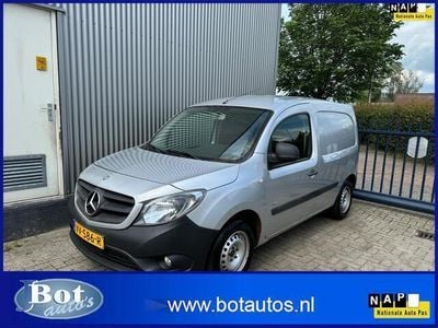 Grijs Gebruikt 2016 Mercedes Citan 112 Van | € 8.995