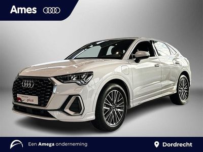 Wit Occasion 2024 Audi Q3 S-Line SUV | € 41.995