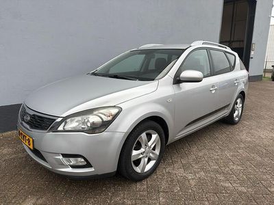 Grijs Gebruikt 2010 Kia Ceed Hatchback | € 4.250 (Eerlijke prijs)