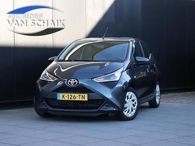 Occasion Toyota Aygo X-play 72 PK (52 kW) 2021 Grijs Hatchback