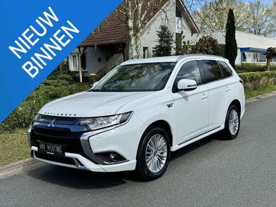 tweedehands Mitsubishi Outlander 2.4 PHEV Intense 240PK Navi•Camera•Leder