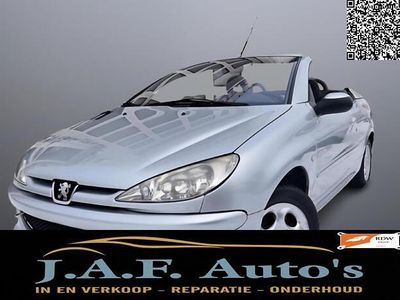 Grijs Occasion 2004 Peugeot 206 CC Cabriolet | € 1.445 (Eerlijke prijs)