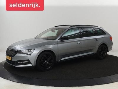 Grijs Occasion 2021 Skoda Superb SportLine Stationwagen | € 17.900 (Goede deal)