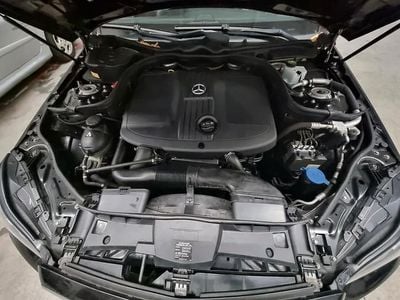 Mercedes E220