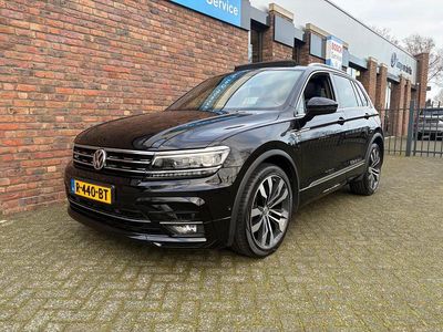 Zwart Occasion 2022 VW Tiguan Highline SUV | € 22.955