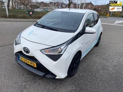 tweedehands Toyota Aygo 1.0 VVT-i x / airco / elek.ramen / elek.deuren / lmv / begrenzer.....