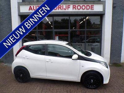 Wit Gebruikt 2019 Toyota Aygo Hatchback | € 12.450 (Goede deal)