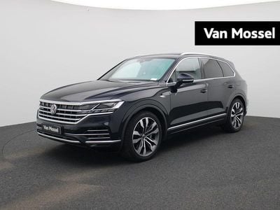 Occasion VW Touareg Elegance 381 PK (280 kW) 2022 Blauw SUV