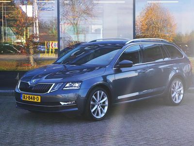Grijs Gebruikt 2018 Skoda Octavia Business Line Stationwagen | € 13.350 (Eerlijke prijs)
