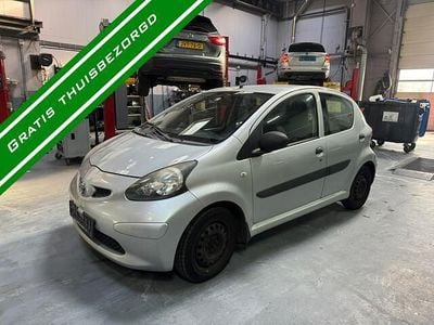 Occasion Toyota Aygo 68 PK (50 kW) 2007 Grijs Hatchback
