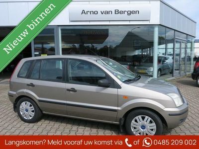 tweedehands Ford Fusion 1.6-16V Luxury airco nette auto.