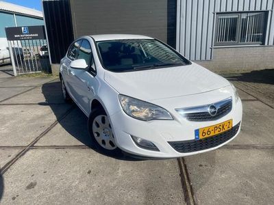 tweedehands Opel Astra 1.4 Selection