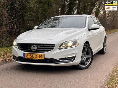 Occasion Volvo V60 Summum 215 PK (158 kW) 2013 Wit Stationwagen