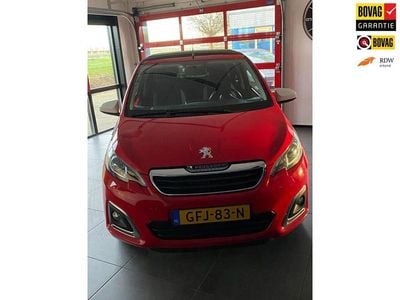 Rood Gebruikt 2016 Peugeot 108 Active Top Hatchback | € 7.950 (Eerlijke prijs)