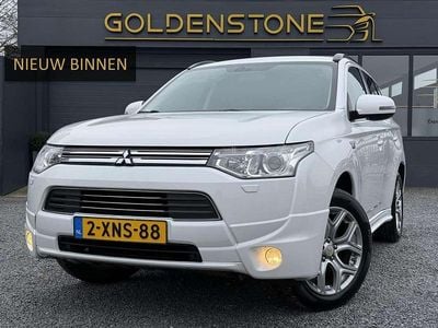 Occasion Mitsubishi Outlander P-HEV Edition 121 PK (88 kW) 2014 Wit SUV
