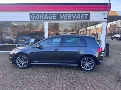 Zwart Occasion 2018 VW Golf VII Allstar Hatchback | € 12.950 (Goede deal)