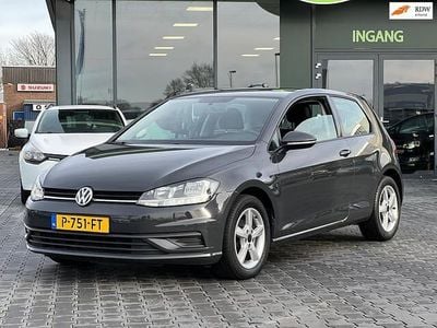 Occasion VW Golf VII Trendline 85 PK (62 kW) 2018 Grijs Hatchback