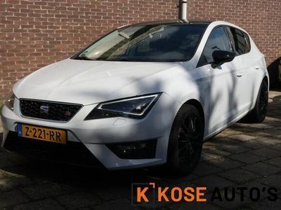 Occasion Seat Leon CONNECT 179 PK (131 kW) 2016 Wit, metallic lak Hatchback
