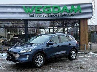Blauw (metallic) Occasion 2022 Ford Kuga Titanium SUV | € 24.370 (Goede deal)