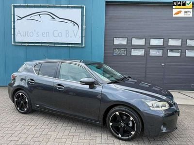 Lexus CT200h